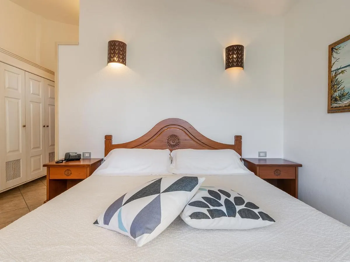 Hotel Raffael Villasimius 3*,