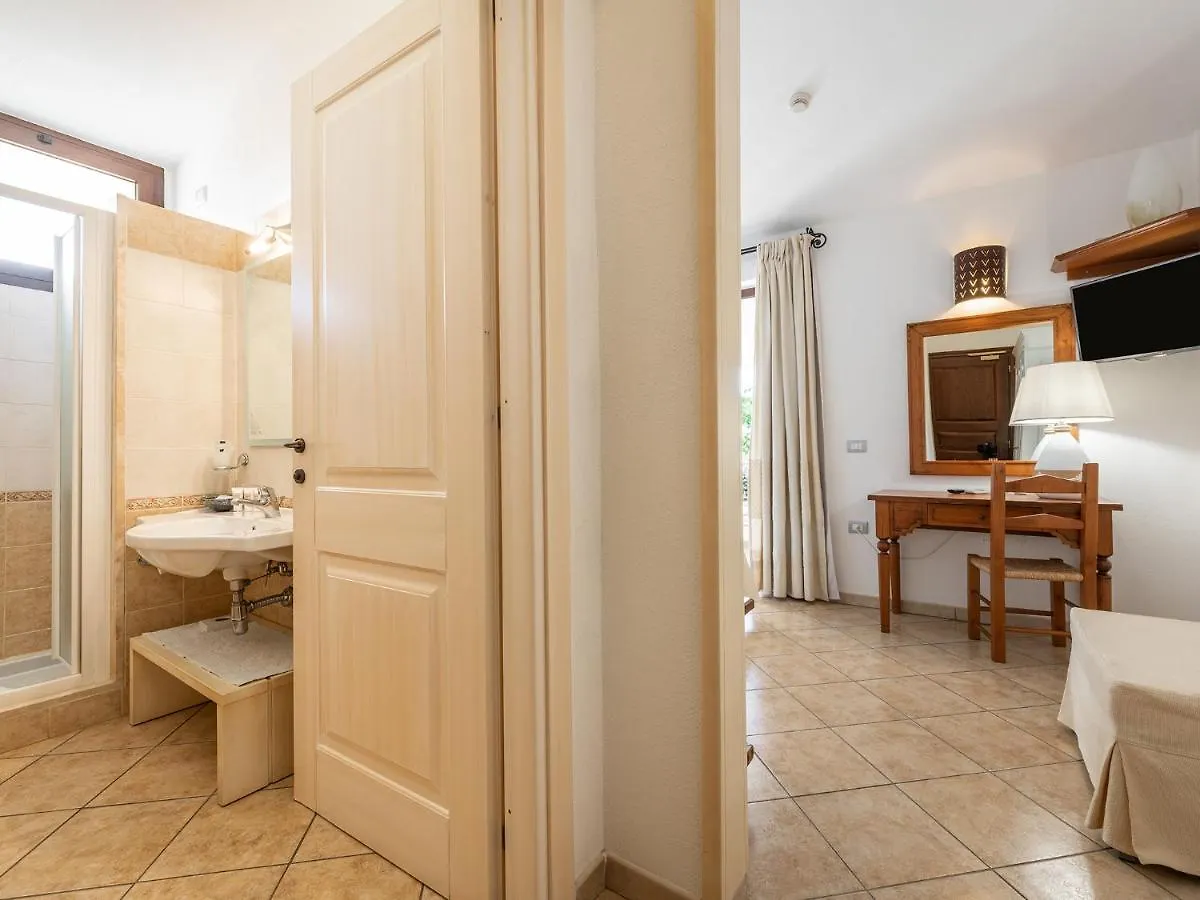 Hotel Raffael Villasimius 3*,