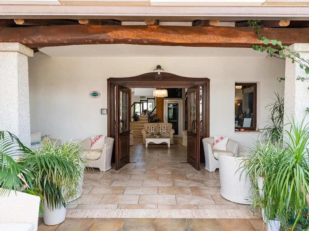 Hotel Raffael Villasimius 3*,